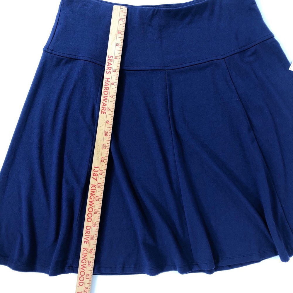 Lord & Taylor NWT Blue Skater Skirt Size Medium - Picture 5 of 7
